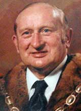 Picture of Cllr. W.R.H. Thomas. Mayor of Llanelli 1977 - 78 